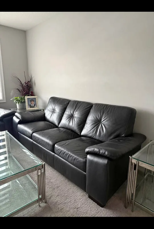2 Sets of Black Leather Sofas- NEED GONE thumbnail