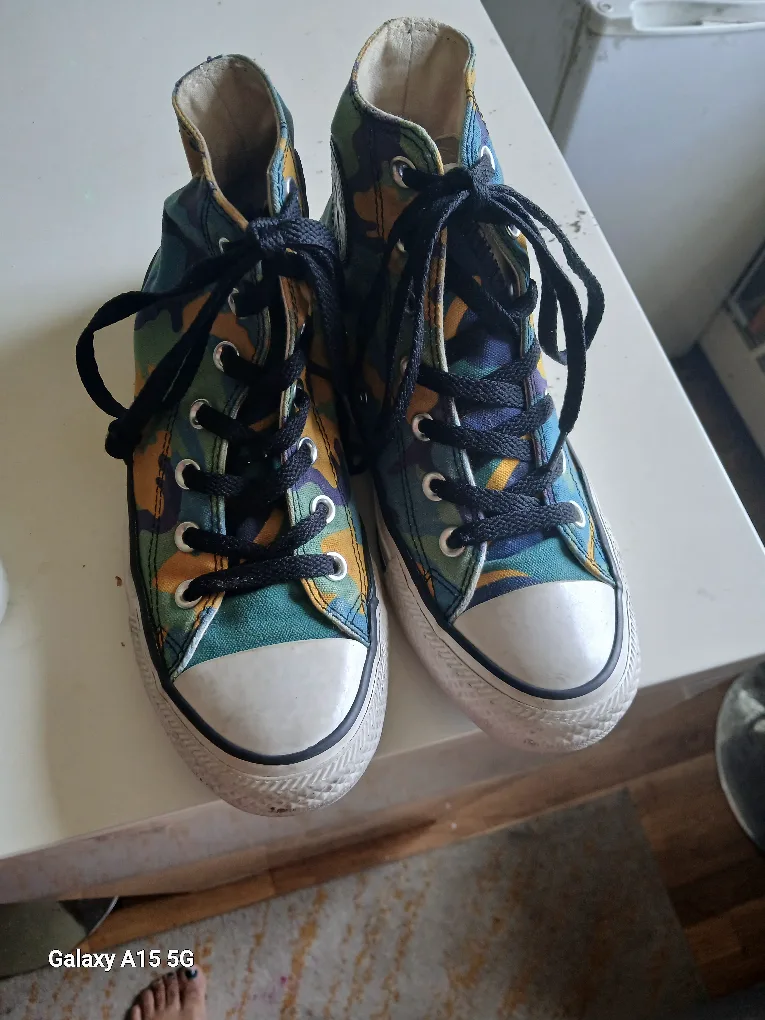 Converse High-Top Sneakers - Camo Pattern thumbnail