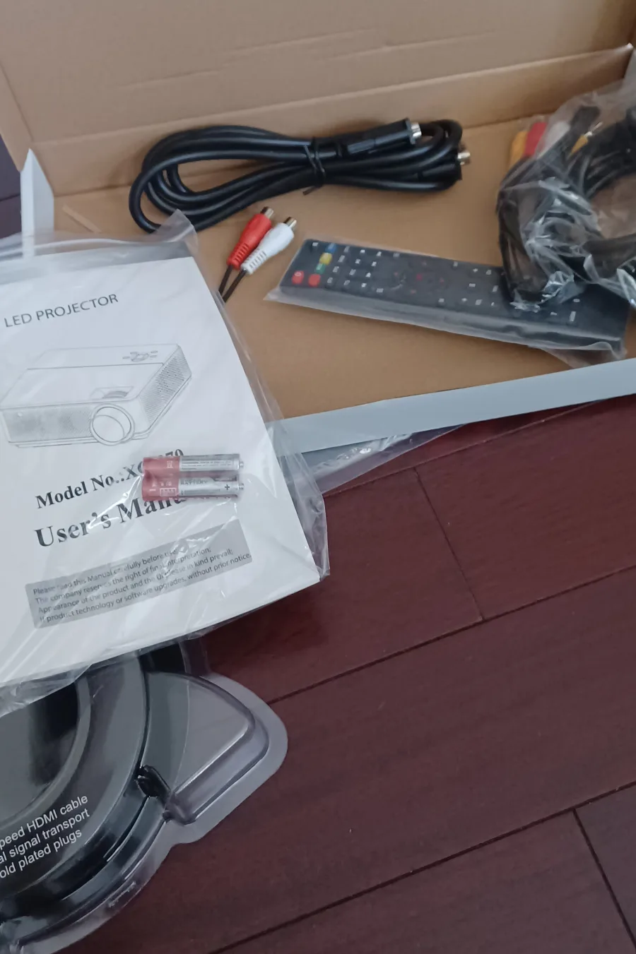 Lucid XG-270 LED Smart Projector - 4K HDMI 3D image indicator(4)