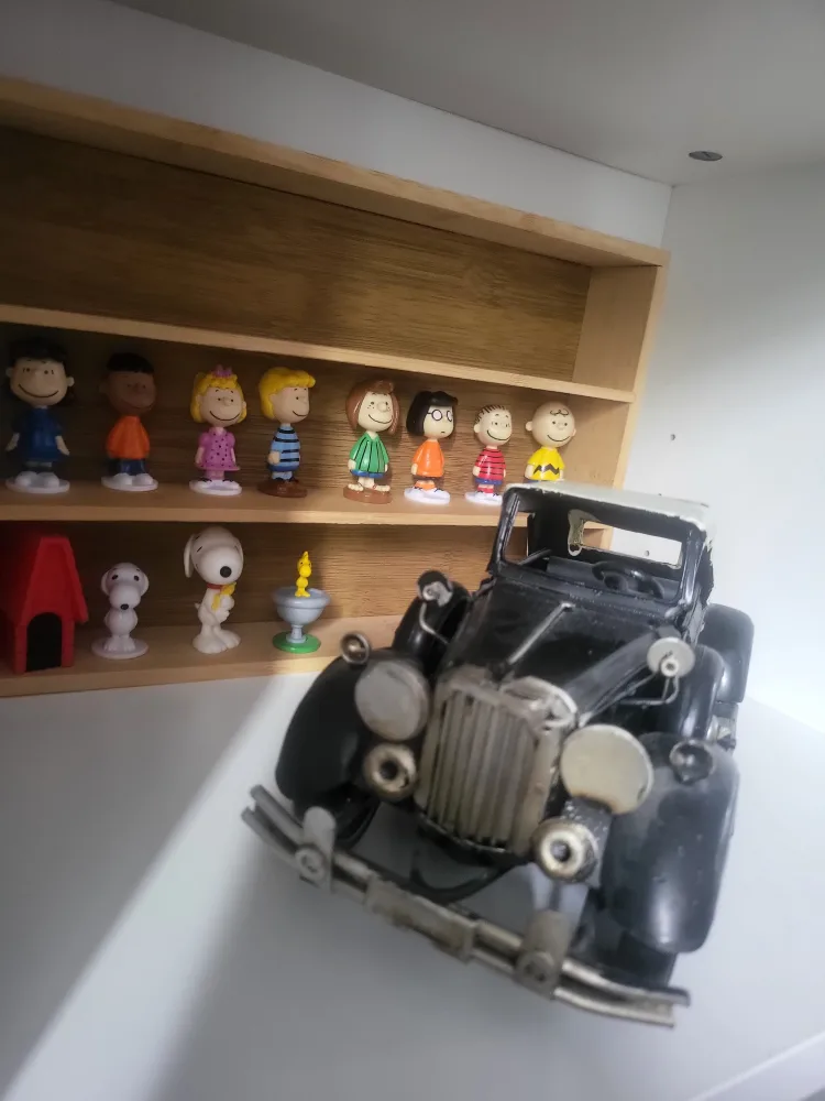 Vintage Car Model... each 30$ image indicator(3)