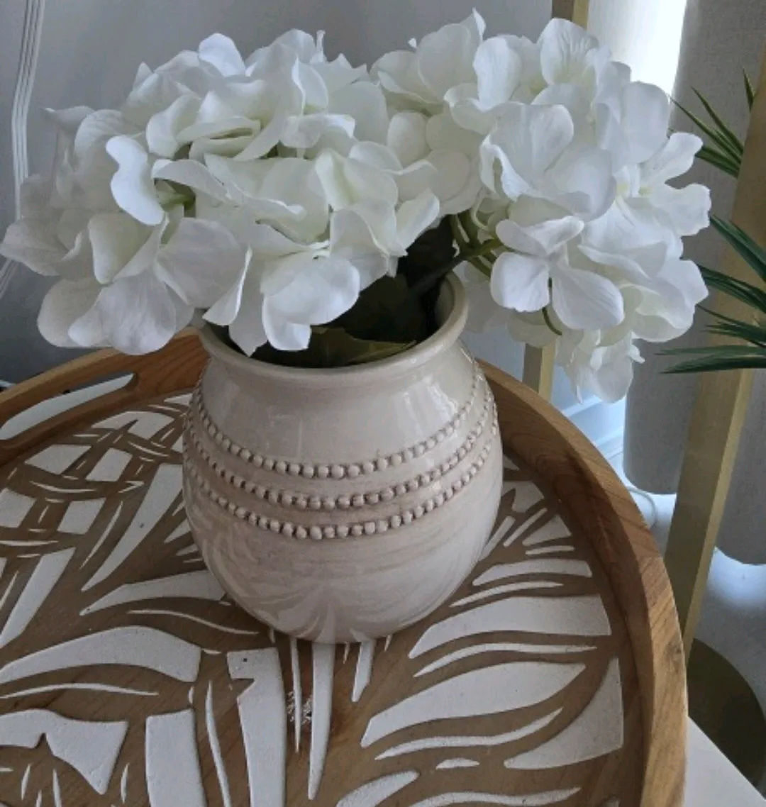 Cream Ceramic Vase with White Flowers thumbnail