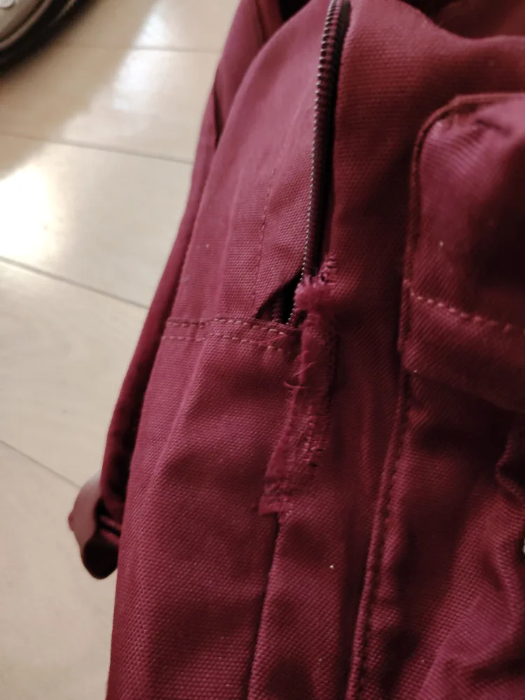School Converse Backpack - Burgundy image indicator(7)