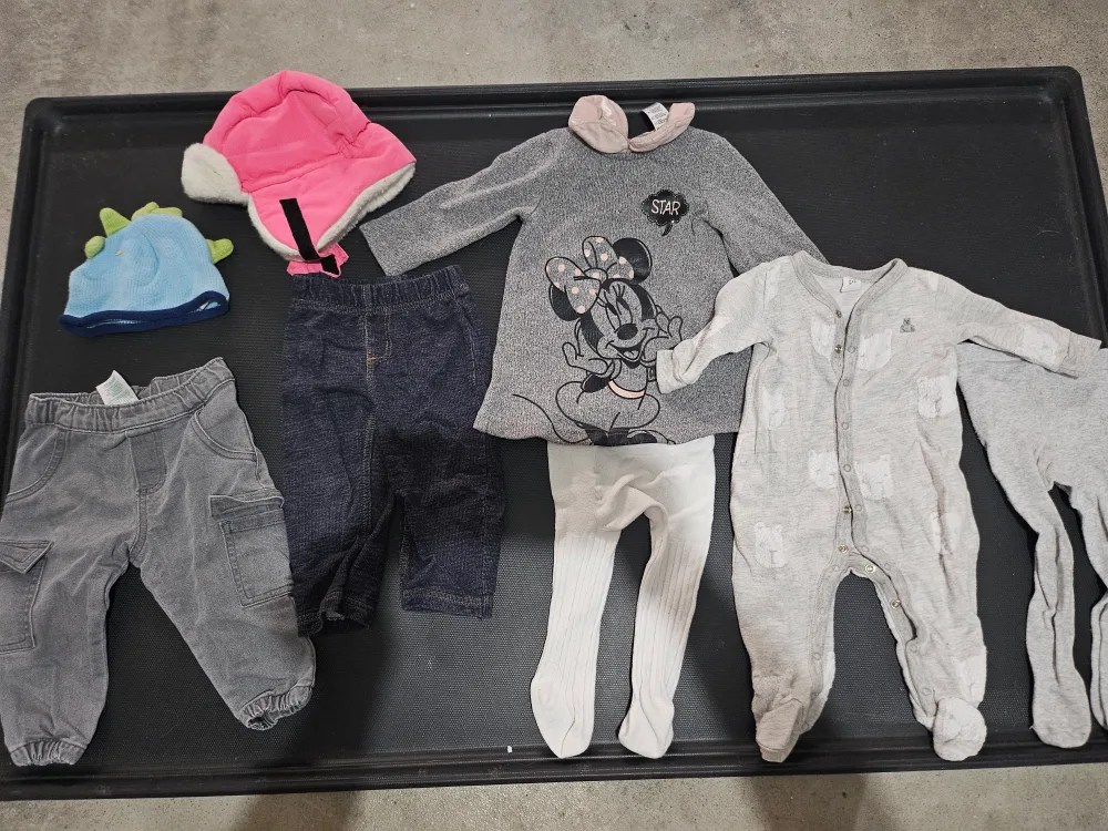Baby Clothes Bundle - 1 yr old and under thumbnail