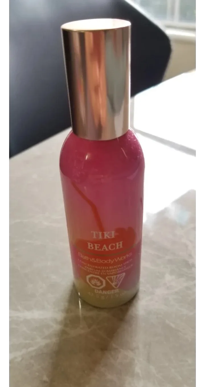 Bath & Body Works Tiki Beach Room Spray ���🇨🇦 thumbnail