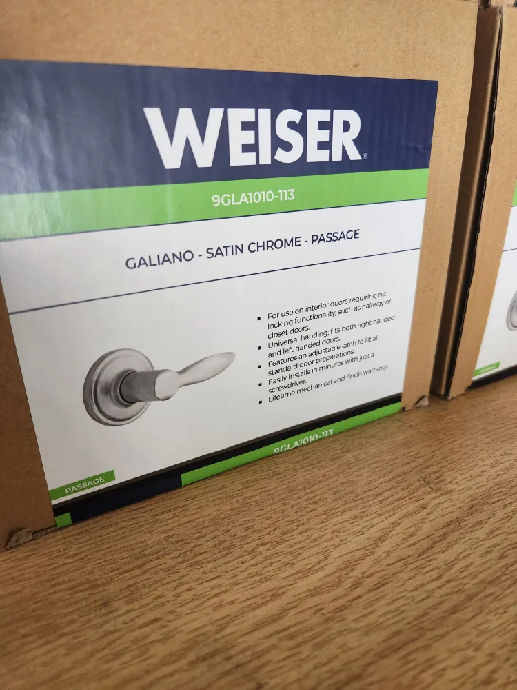 Weiser Galiano Satin Chrome Passage Door Lever thumbnail