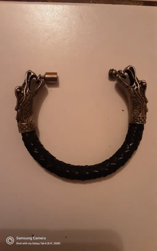 Dragon Head Braided  100% Leather Bracelet  for  Men's. image indicator(3)