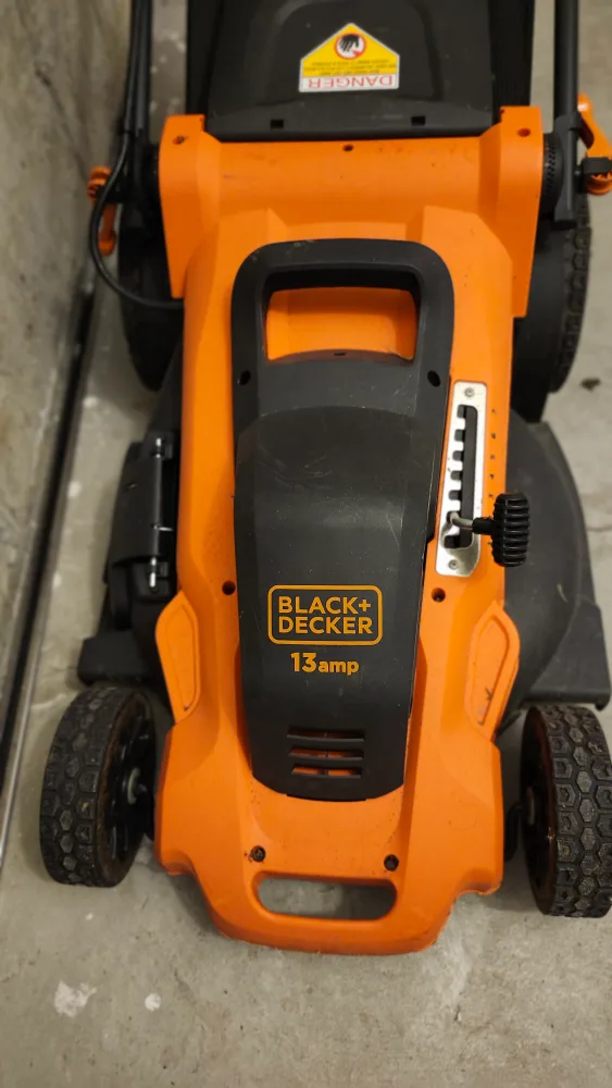 Electric Lawn mower thumbnail