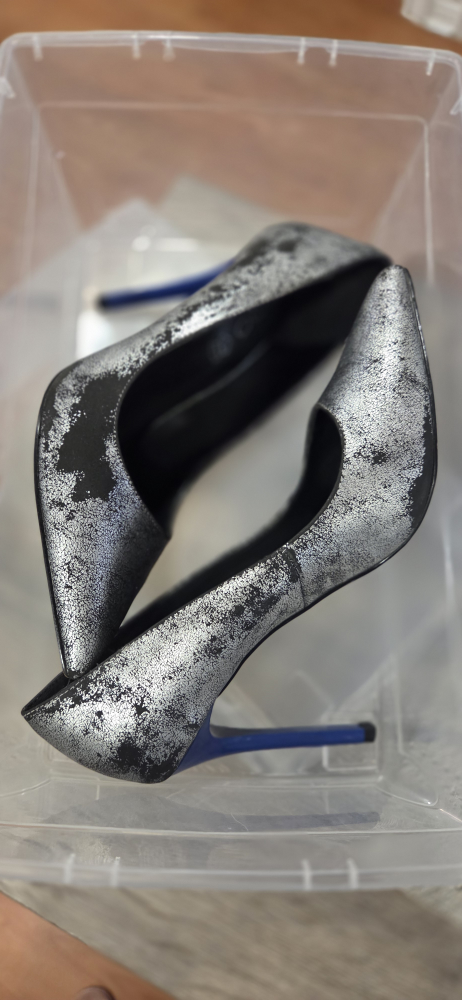 ALDO Black & Blue Heels – Stylish & Elegant