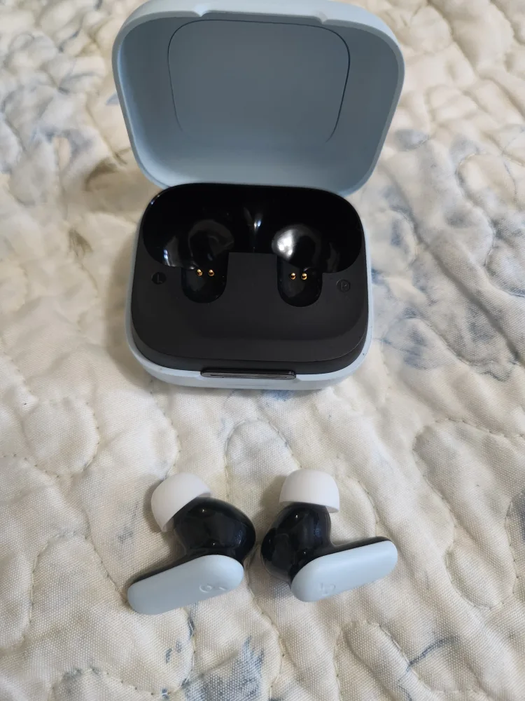 Anker Soundcore P30i Wireless Earbuds thumbnail