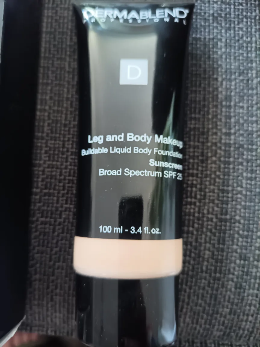 Dermablend Leg & Body Makeup - Fair Nude image indicator(2)
