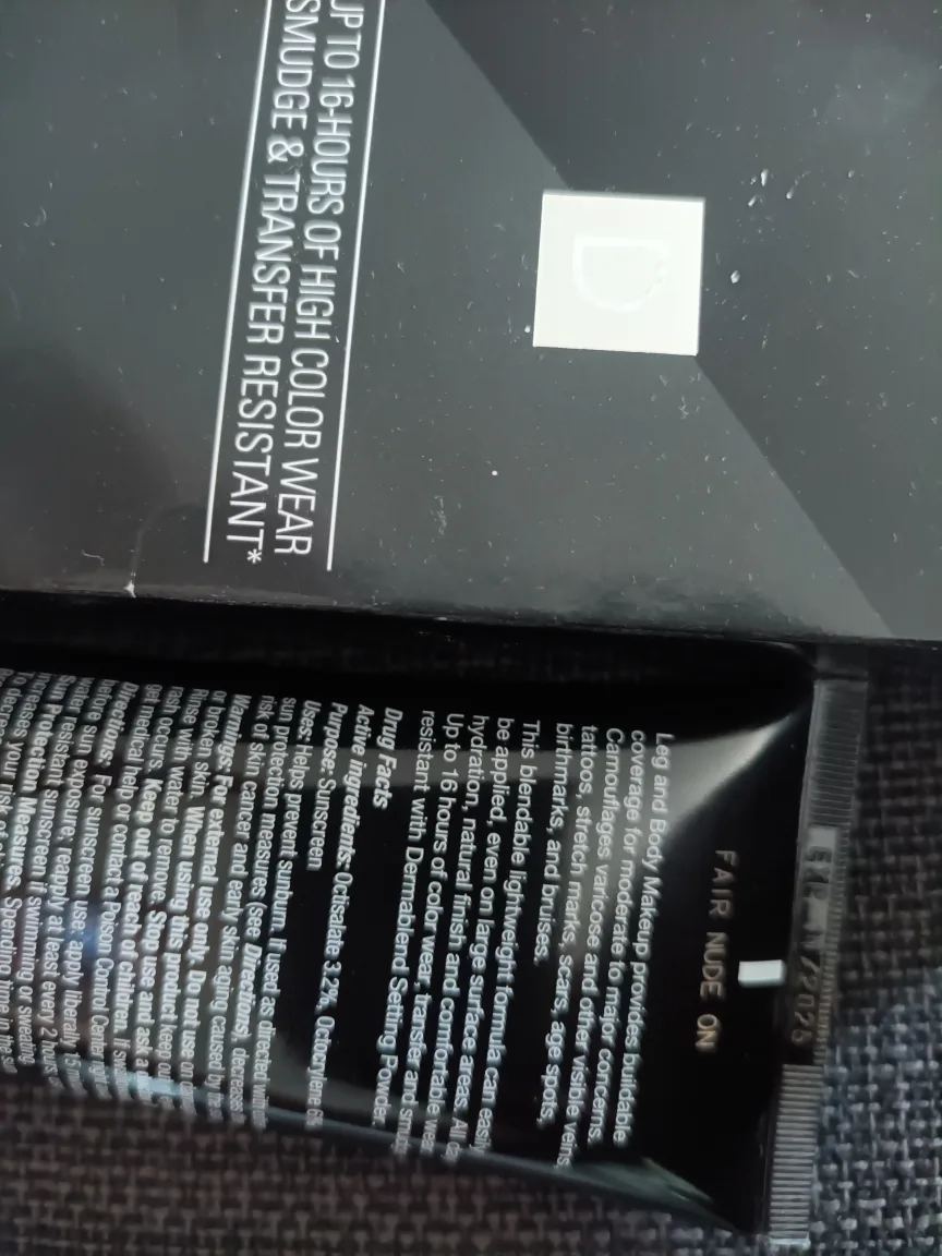 Dermablend Leg & Body Makeup - Fair Nude image indicator(3)