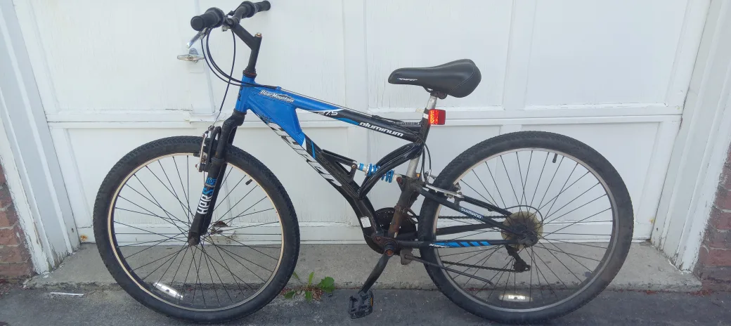 Huffy Hero Mountain Bike thumbnail