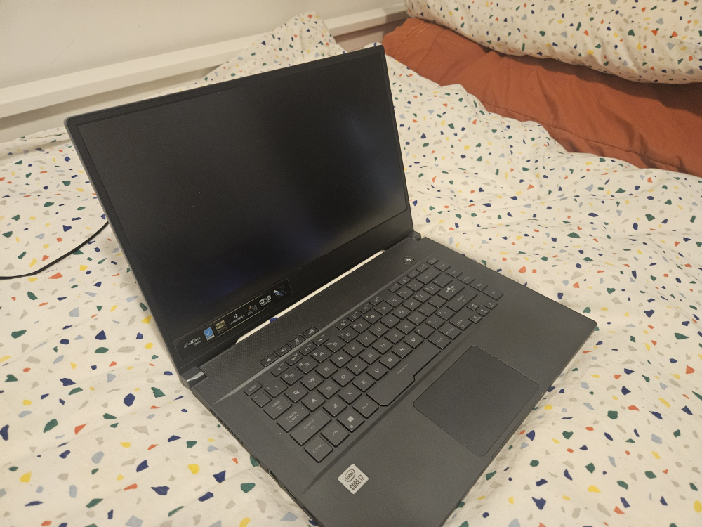 Asus ROG Zephyrus M15 Laptop - RTX 2070, Intel i7 10th gen, 1 TB