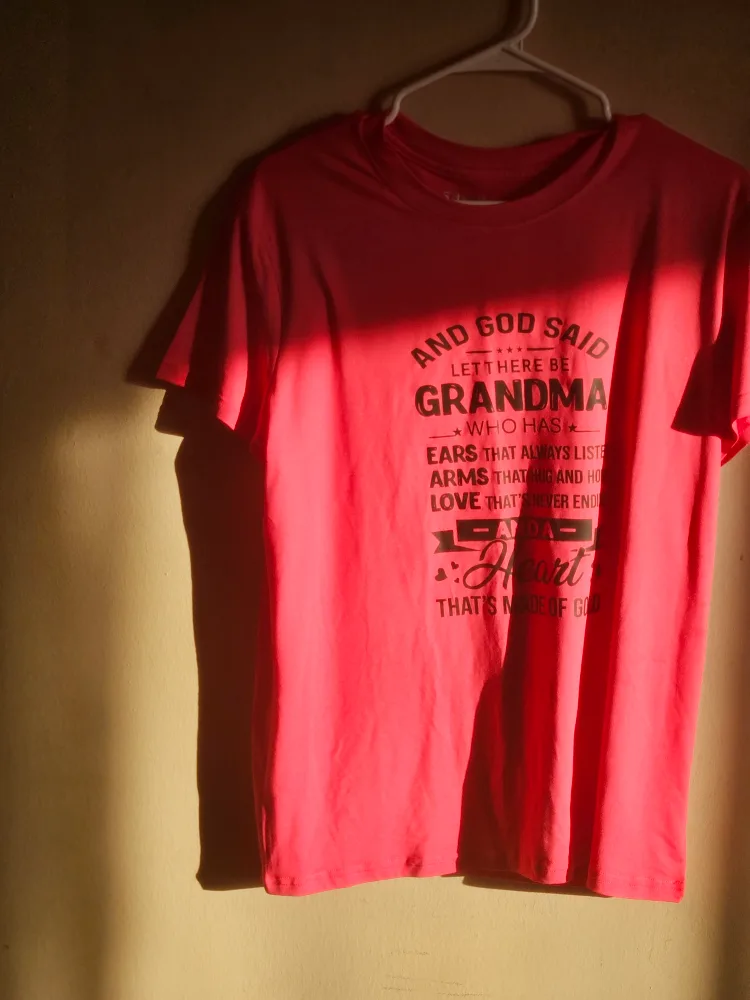 Pink Grandma T-shirt thumbnail