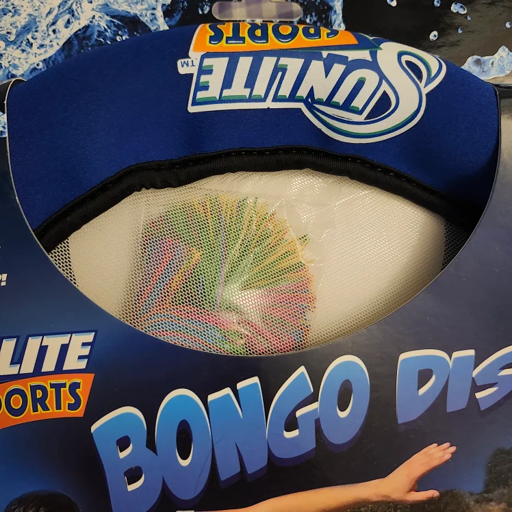 NEW Outdoor Soft Frisbees & Kush set. $8 image indicator(4)