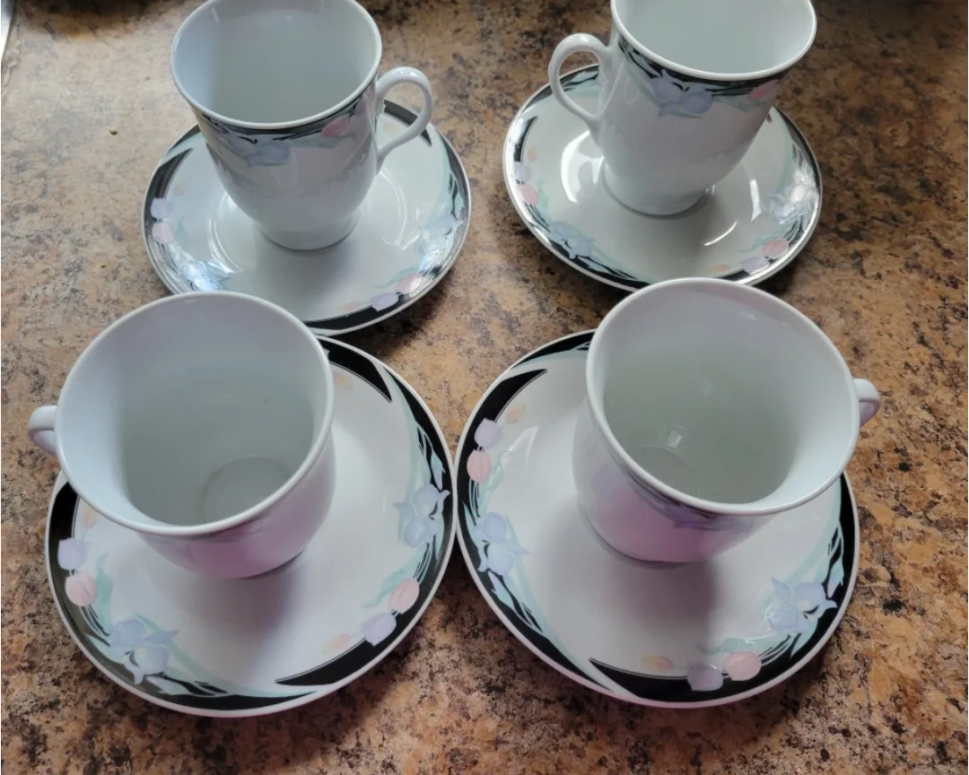 Caravel by Excel Tea Cups and Saucers (Set of 4) 🇨🇦 thumbnail