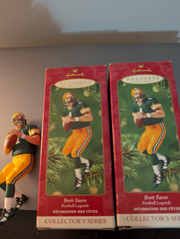 Hallmark Brett Favre Ornament thumbnail