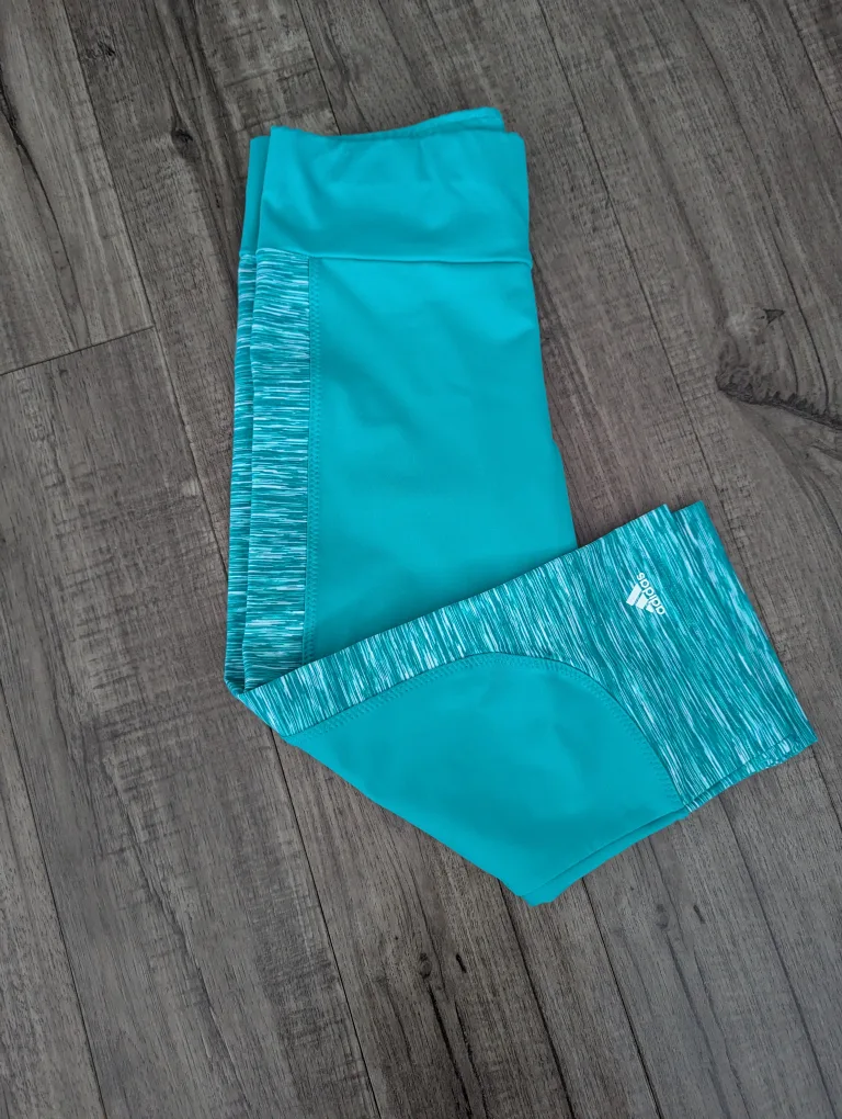 Kids’ Adidas Climalite Cropped Leggings – Size XL thumbnail