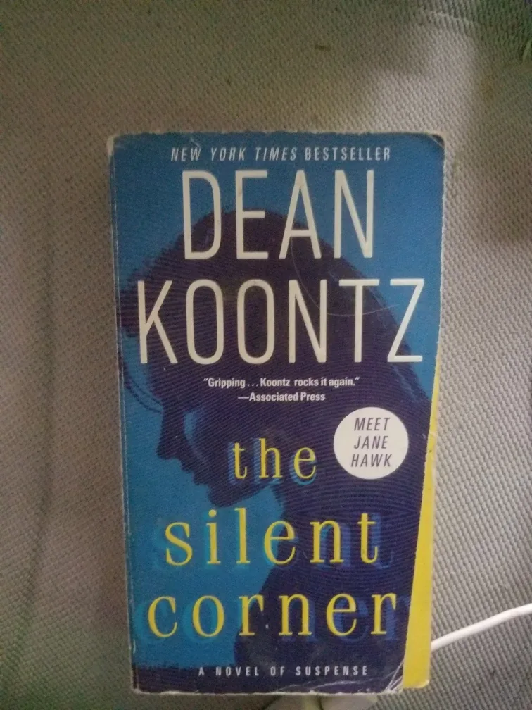 Dean Koontz - The Silent Corner thumbnail