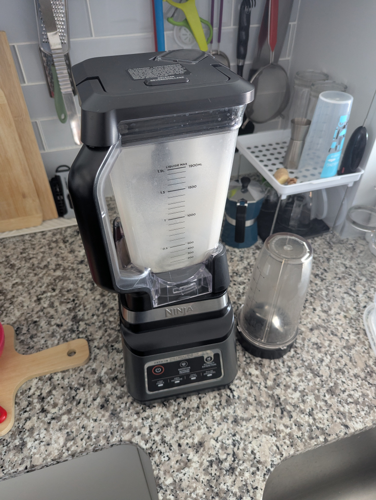 Ninja Professional Blender - photo 2