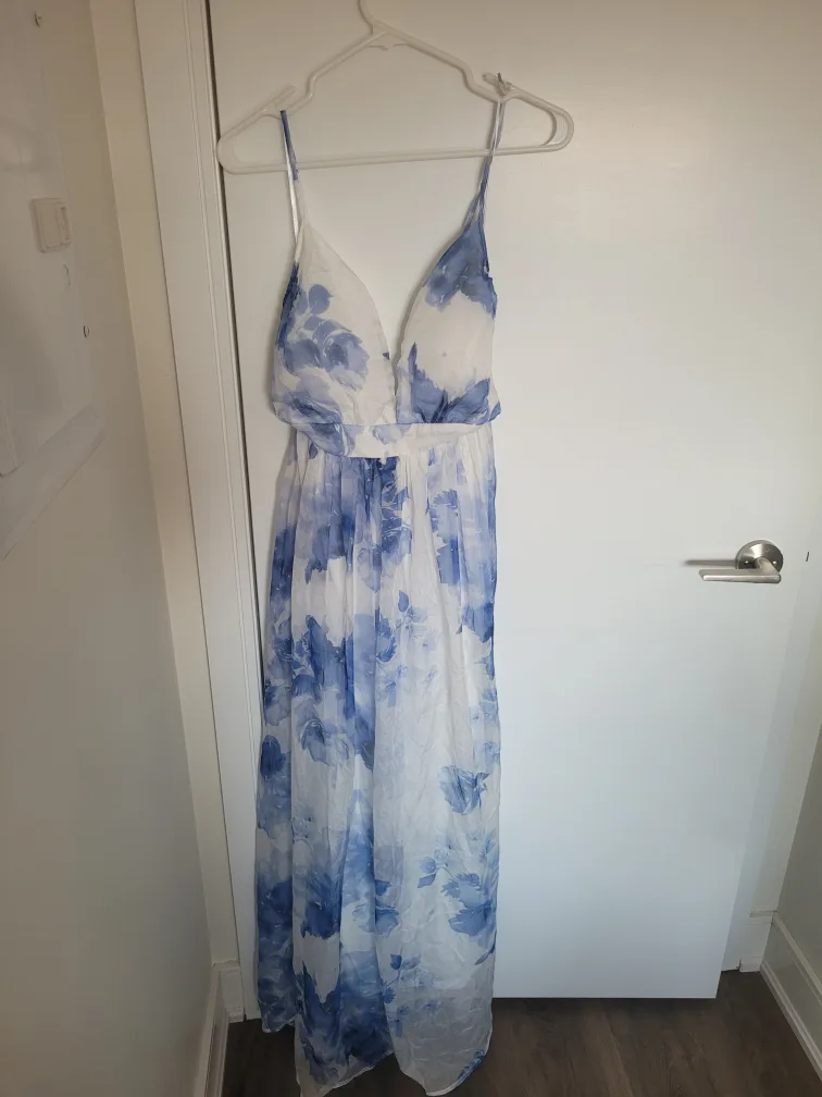 Blue Floral Maxi Dress - Size Large thumbnail