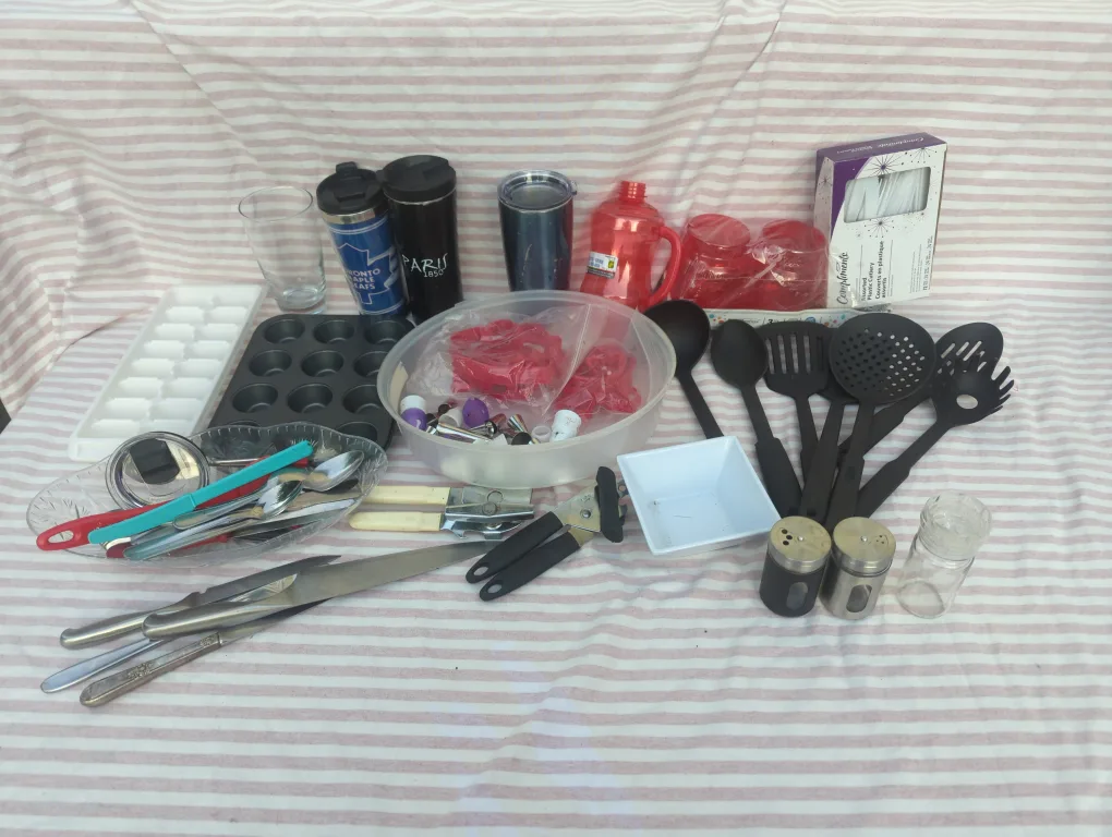 Kitchen Utensils and Cookware Baking Bundle thumbnail