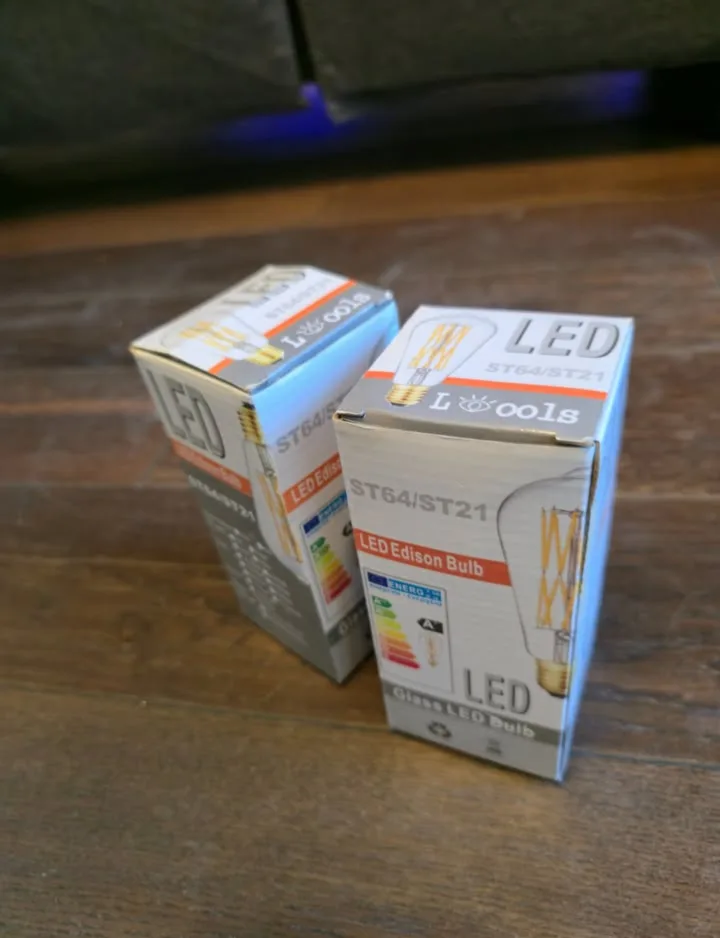 Edison LED Bulbs (ST64/ST21) – Brand New thumbnail