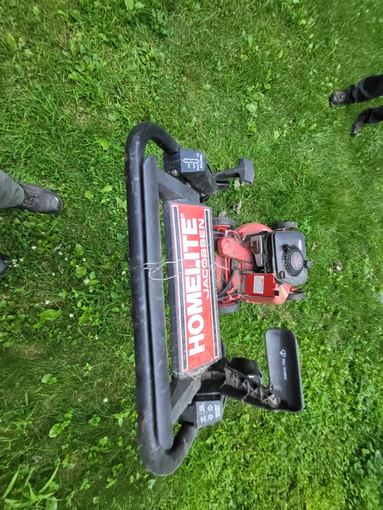 Homelite Jacobsen 21" Cut Lawn Mower image indicator(5)