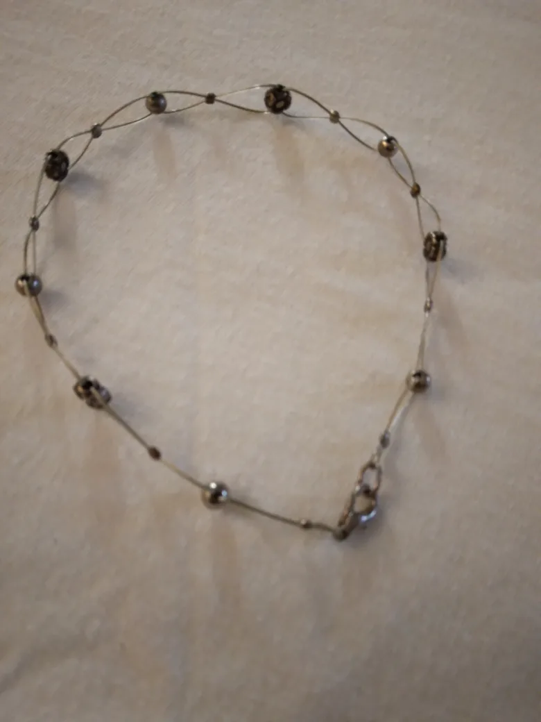Beaded Wire Bracelet thumbnail