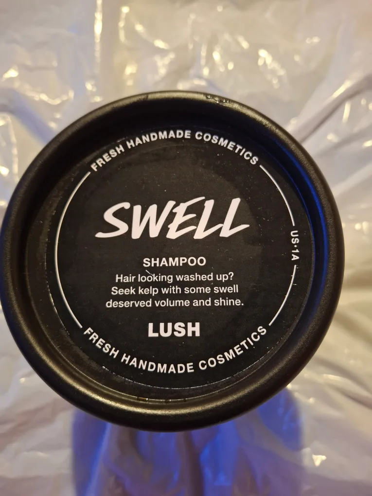 Lush Swell Shampoo - 300g thumbnail