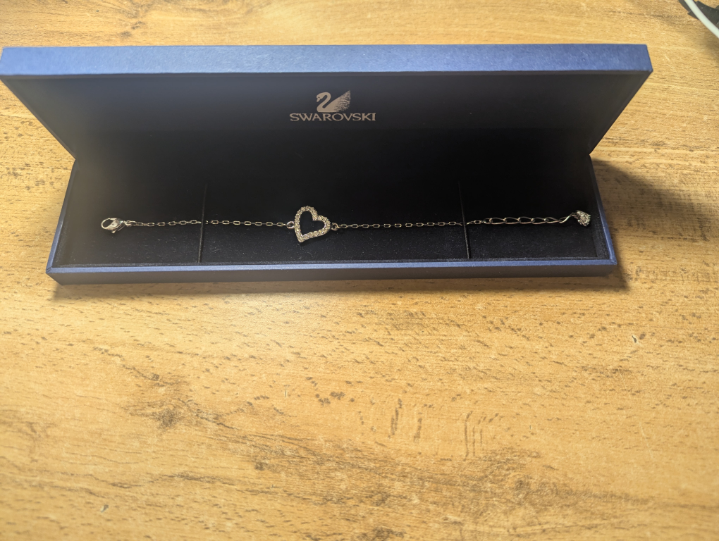 Swarovski Silver Heart Bracelet with Box