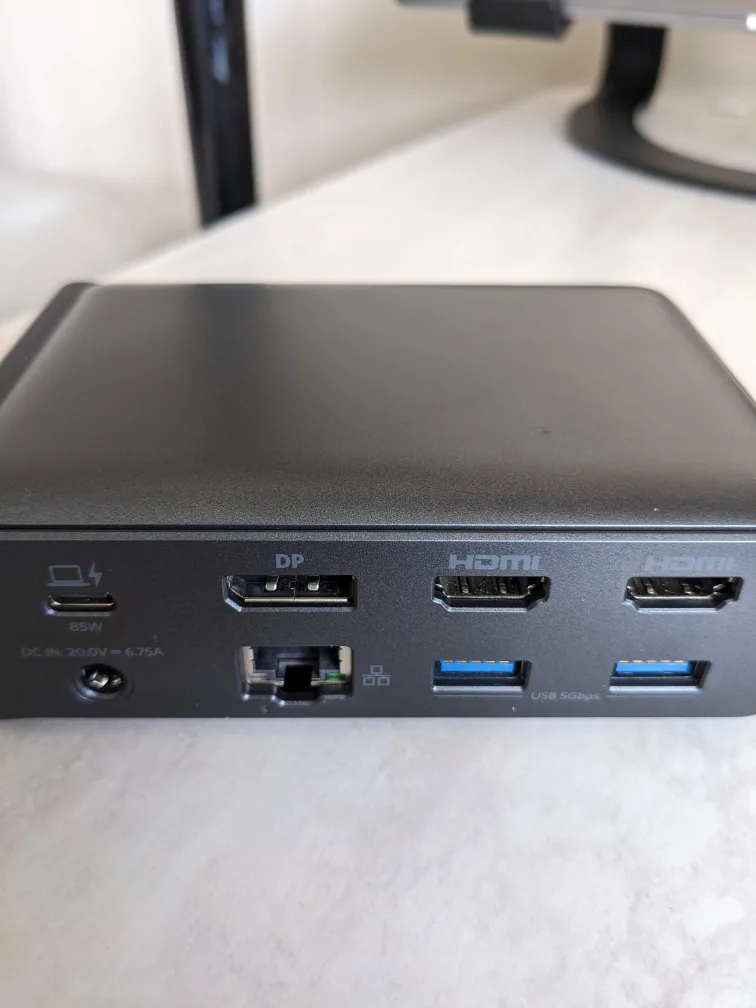 Anker USB-C Docking Station image indicator(3)