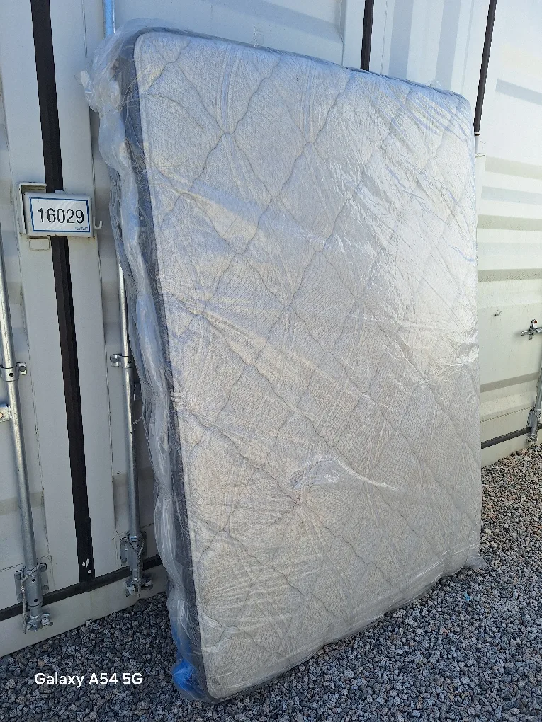 Double,Full, Twin ,Single mattresses clearance sale image indicator(2)