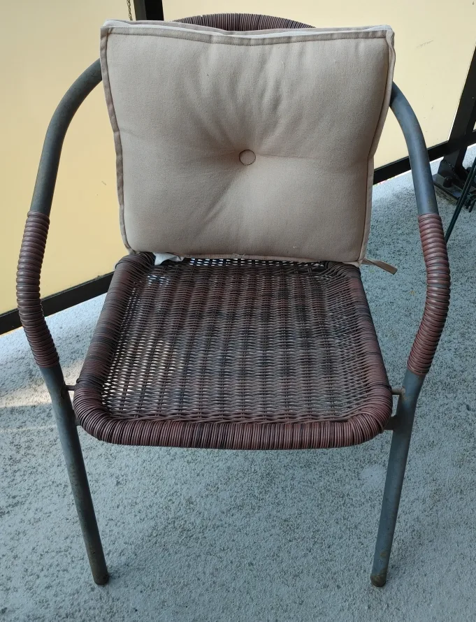 Patio Table and Chairs Set - Outdoor Furniture image indicator(2)