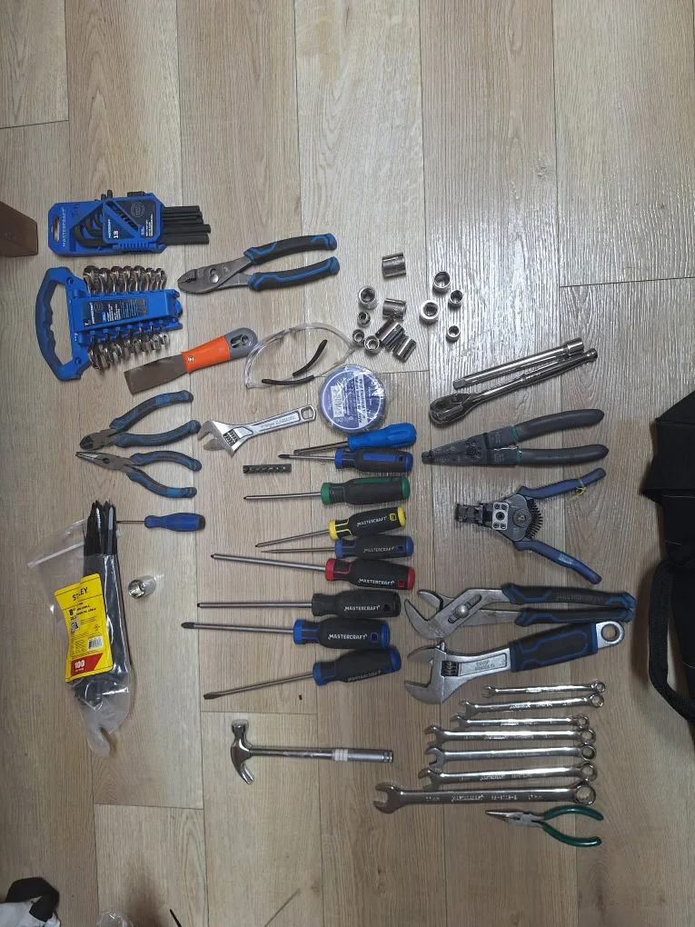 Mastercraft Tool Set with Bag thumbnail