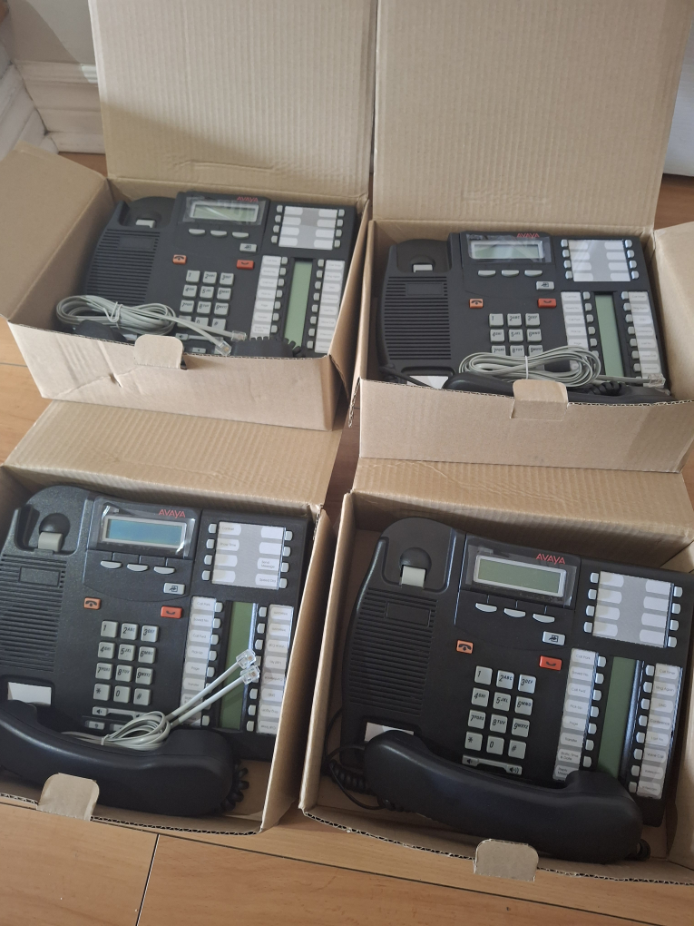 Avaya T7316E Charcoal Telephone set of 4