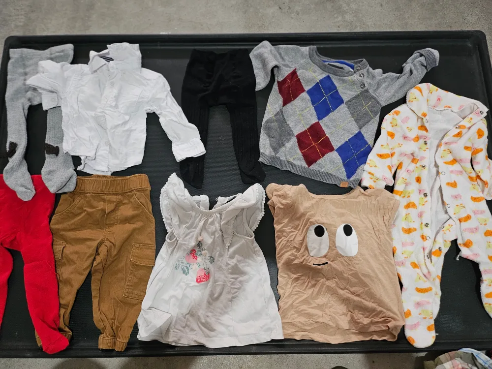 Baby Clothes Bundle - 1 yr old and under thumbnail