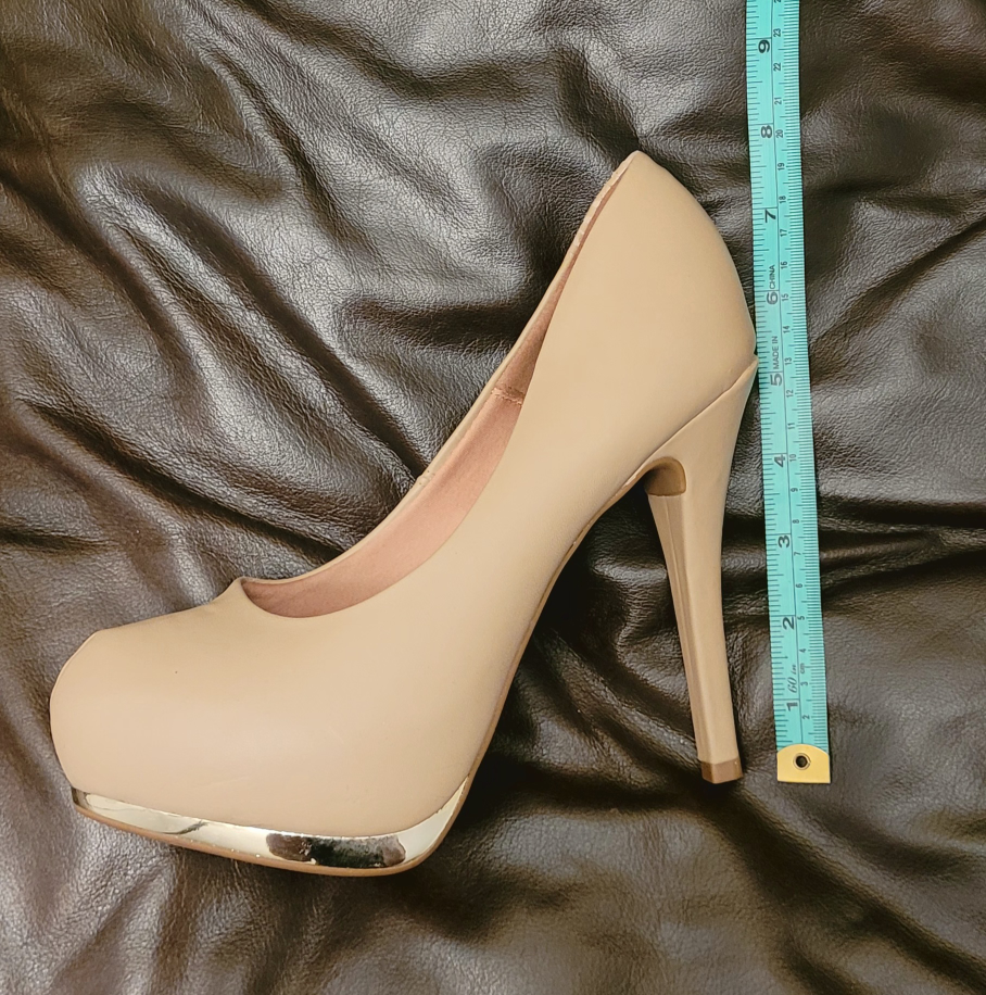 Vizzano Beige Heels - Size 7 - photo 2
