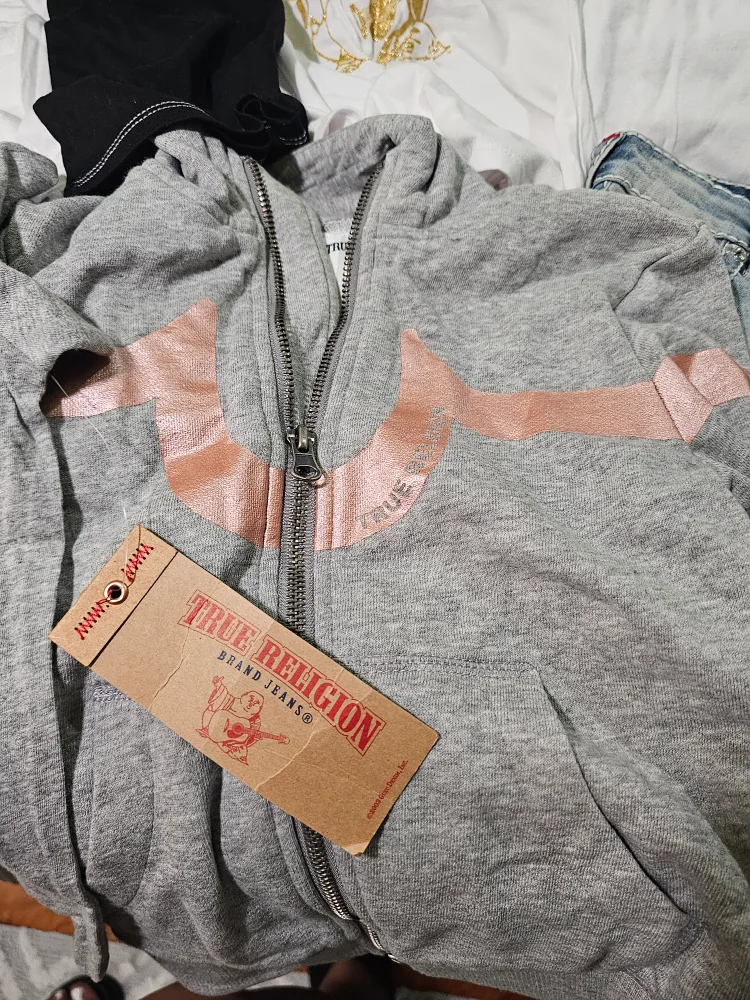 New True Religion Bundle - Size 3T & 6T image indicator(7)