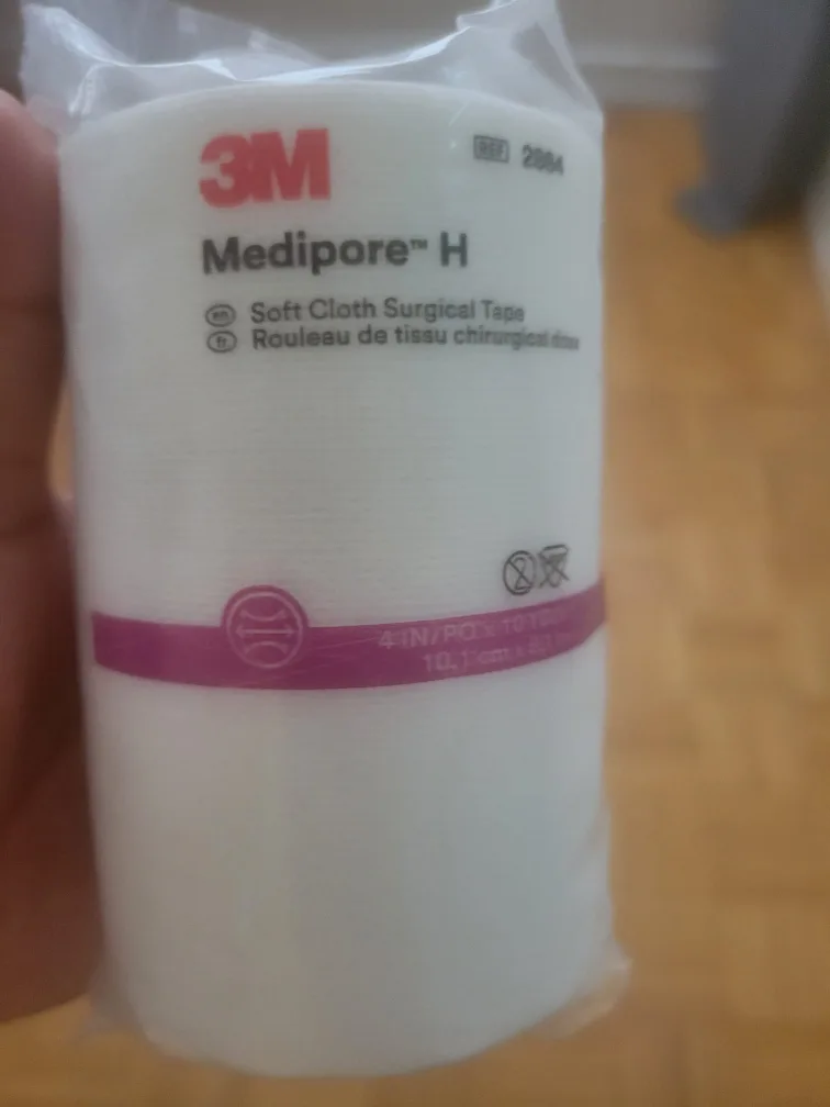 3M Medipore H Soft Cloth Surgical Tape 4in x 10yd image indicator(3)