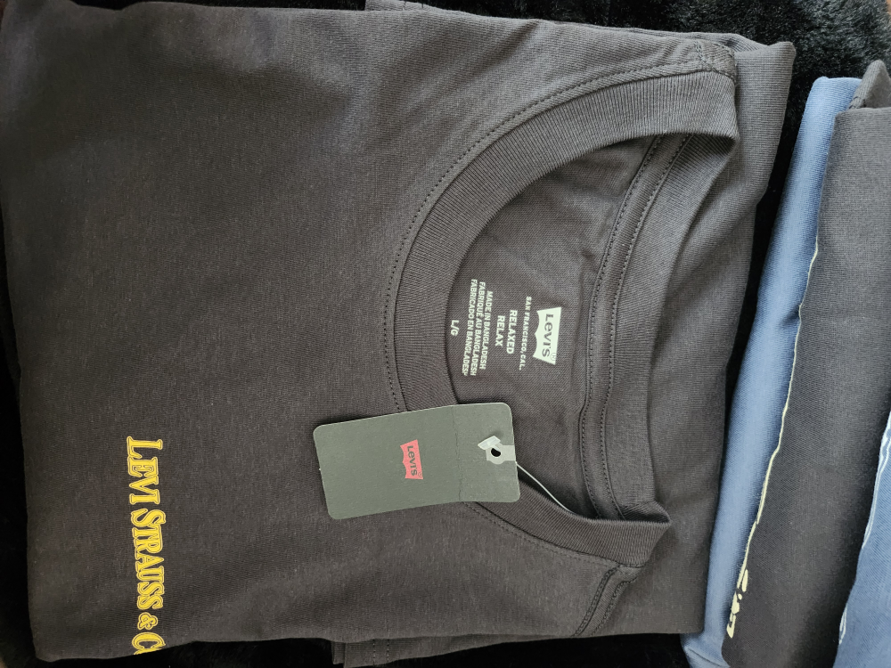 Levi's T-Shirts - photo 3