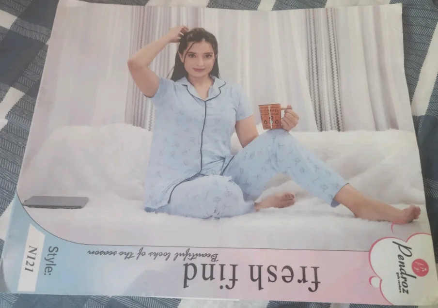 Fresh Find Pendroz Pajama Set Medium Size thumbnail