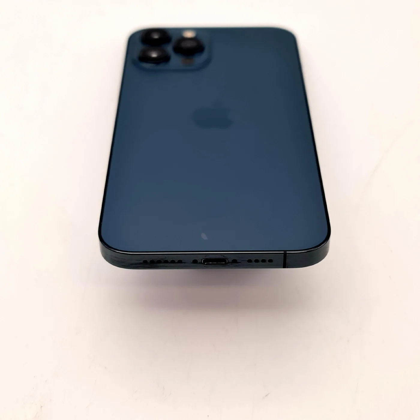 iPhone 12 Pro Max 5G 128Gb Unlocked. thumbnail