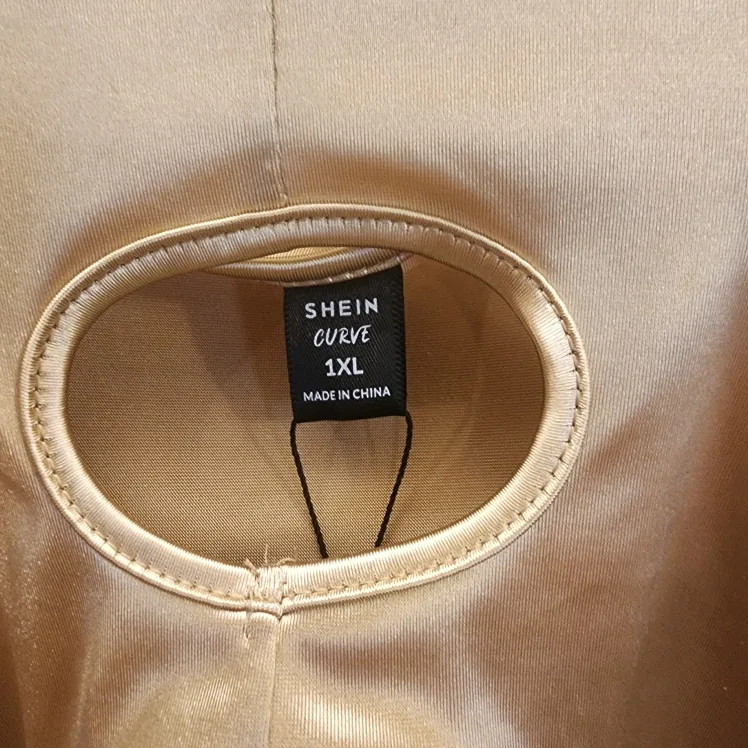 Shein Curve Gold Cutout Dress - Size 1XL image indicator(6)