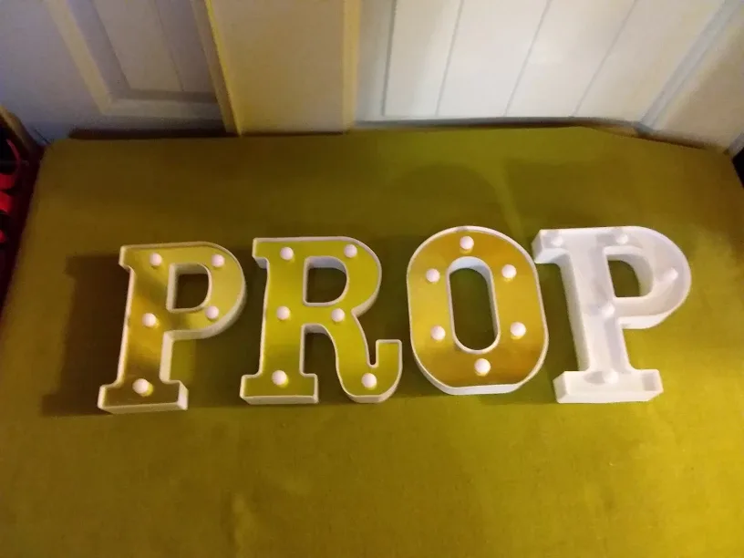 Light Up PROP Letters 🔤 🇨🇦 thumbnail