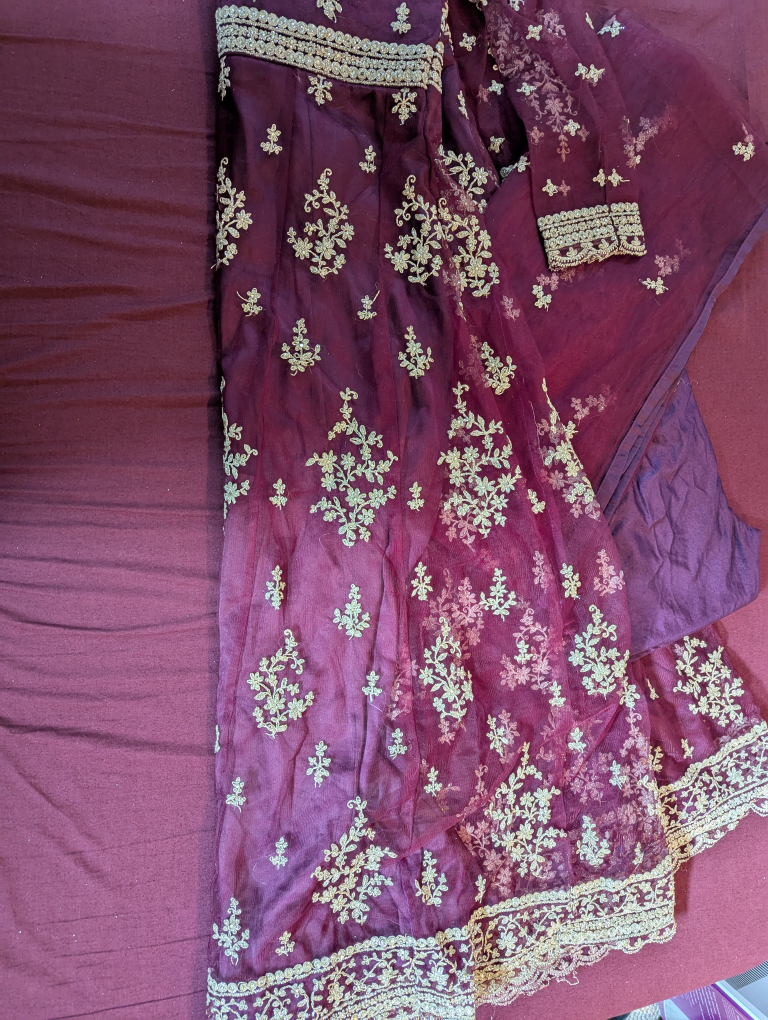 Burgundy Embroidered Salwar Kameez Suit - photo 3