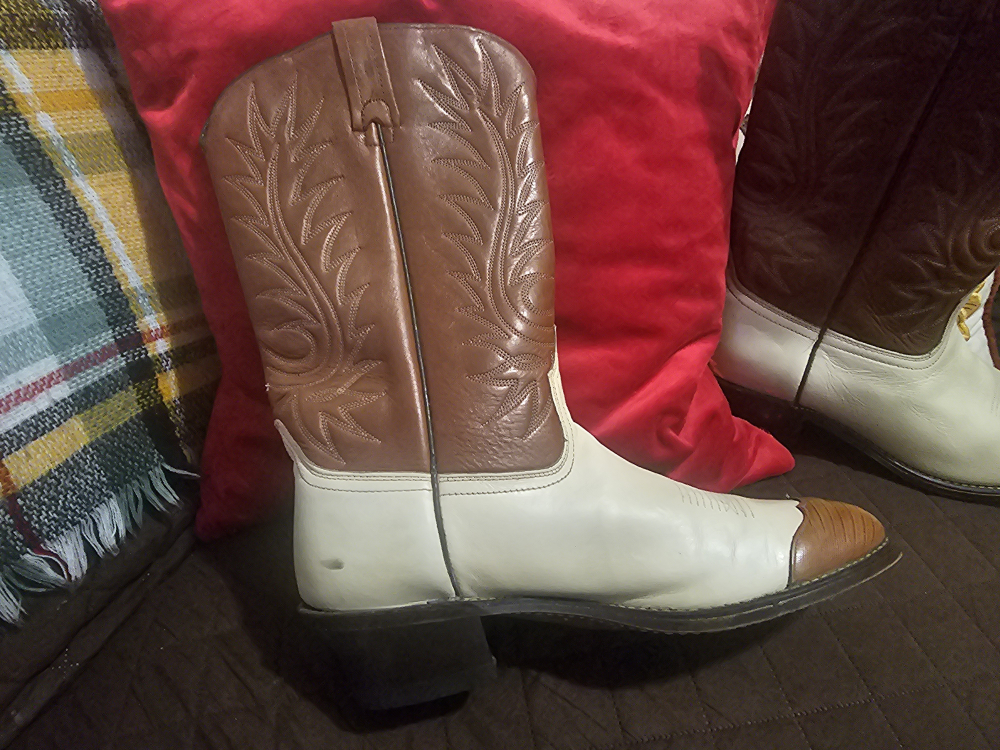 Cowboy Boots Size 10.5D - photo 2