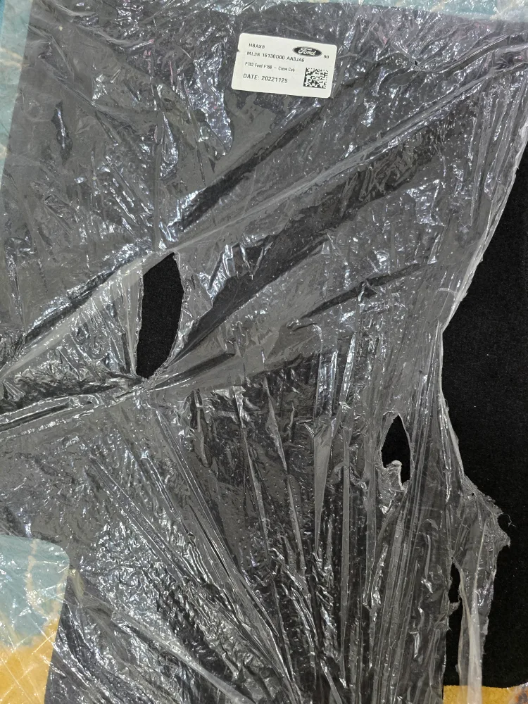 Kia Forte Black Car Floor Mats image indicator(5)