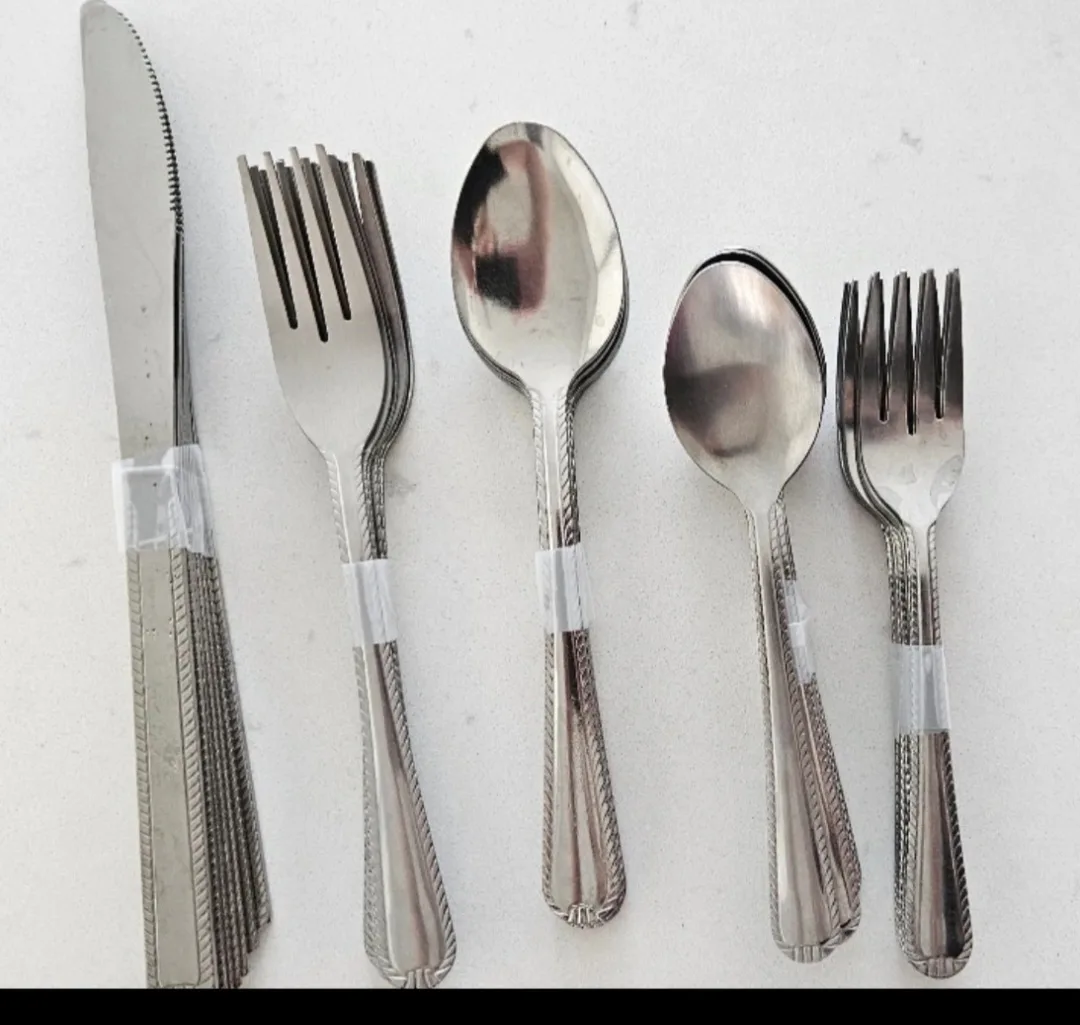 Cutlery Set & Grater image indicator(2)