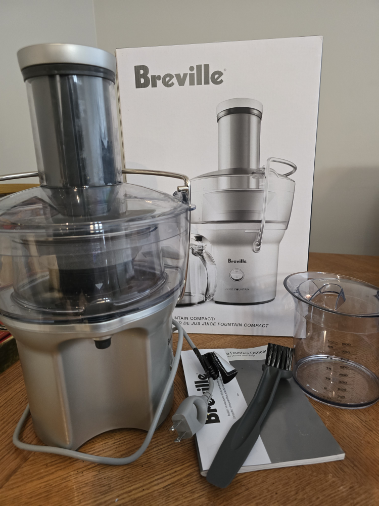 Breville Juice Fountain Compact Juicer